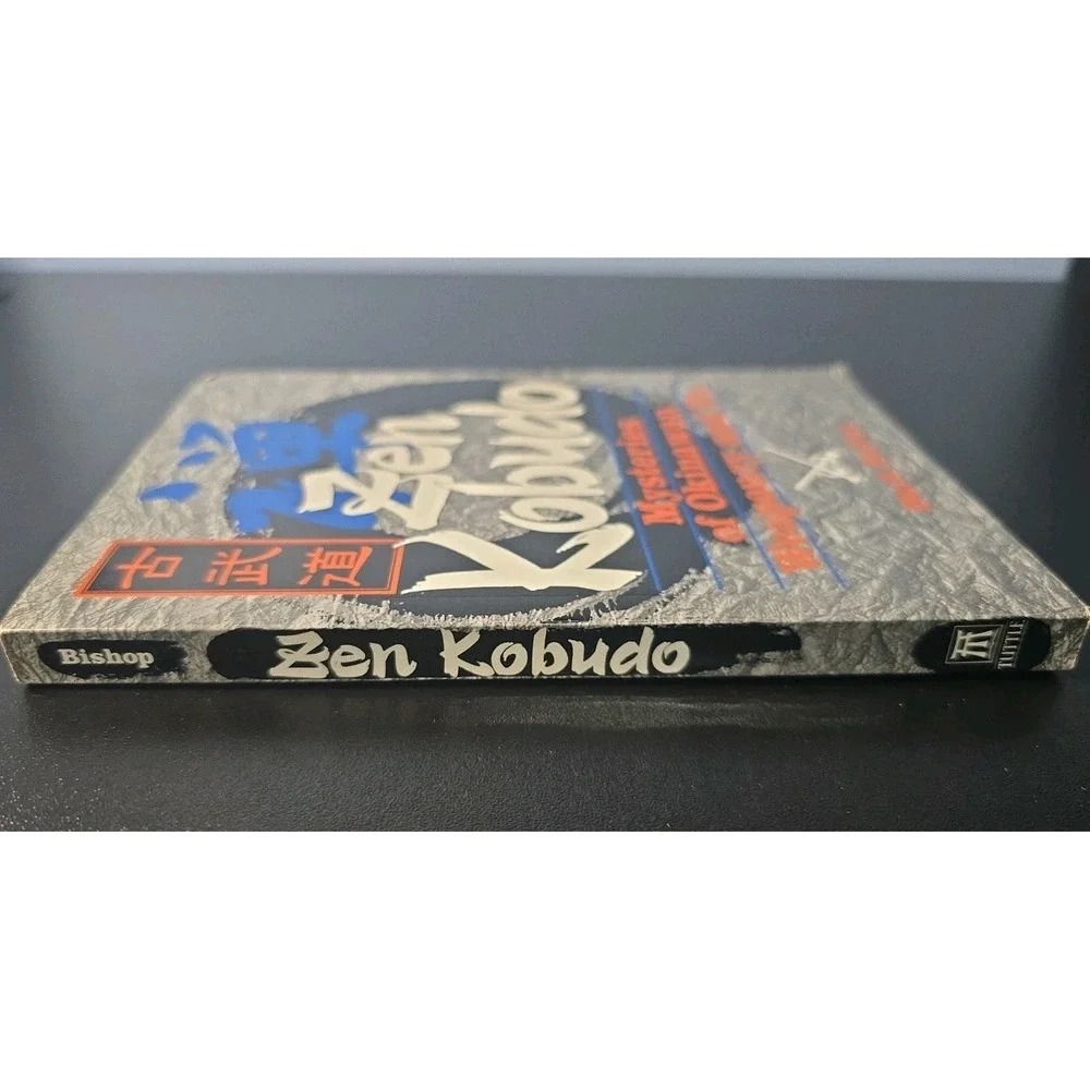 Zen Kobudo - Mark Bishop: Okinawan Weaponry, 1996 PB; ISBN 0804820279